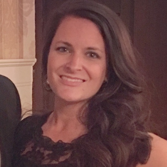 Meet your Posher, Jeneé - Picture 1 of 1